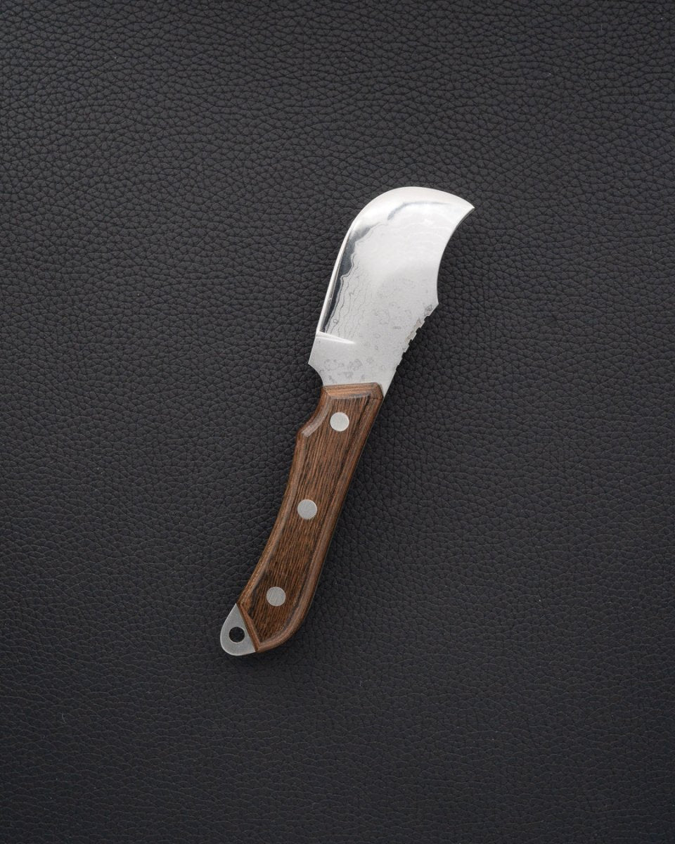 SEKI KANETSUNE Seseragi Damascus Blue Steel Flåkniv 70 mm tomatosharp