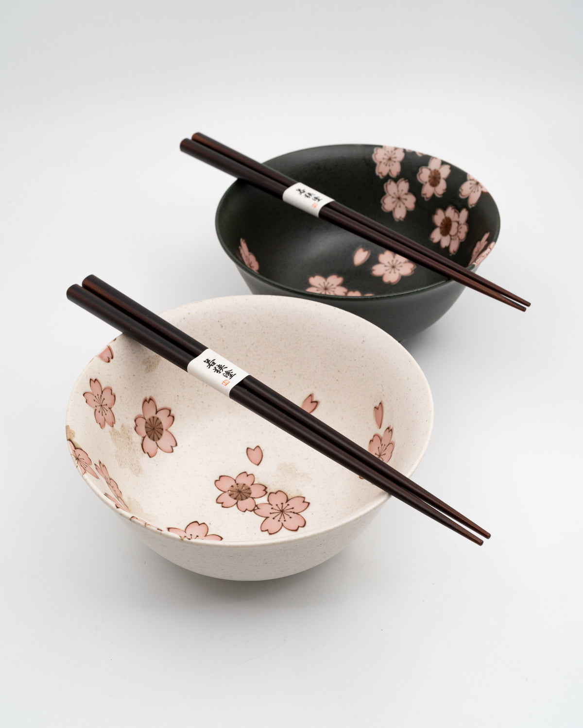 Skålsett 2×400 ml, MADE IN JAPAN Cherry Blossom med spisepinner MIJ