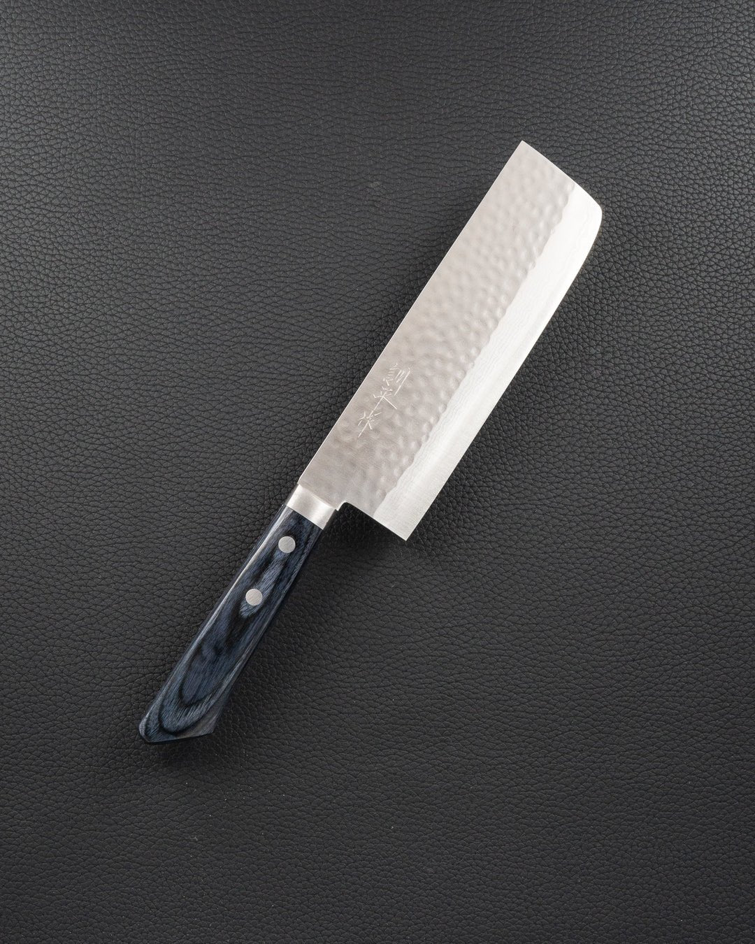 Grønnsakskniv 165 mm, MASUTANI VG10 Damascus Tsuchime Blue Nakiri Masutani