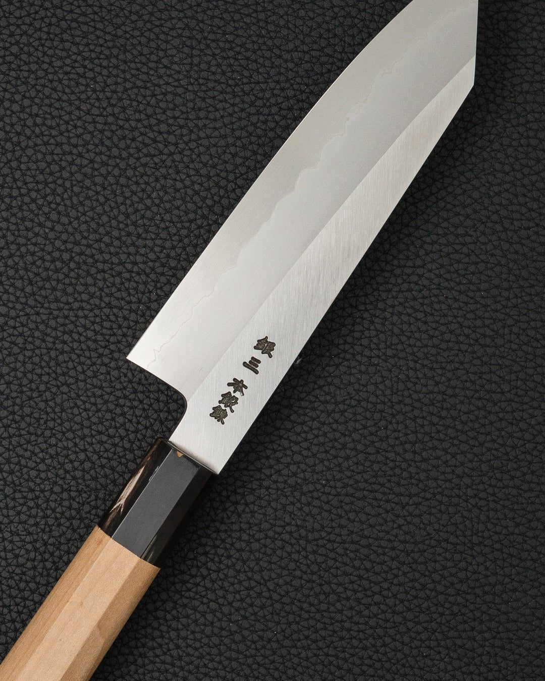 Kokkekniv 180 mm, HADO x SAISEI Ginsan Kiritsuke Santoku HADO