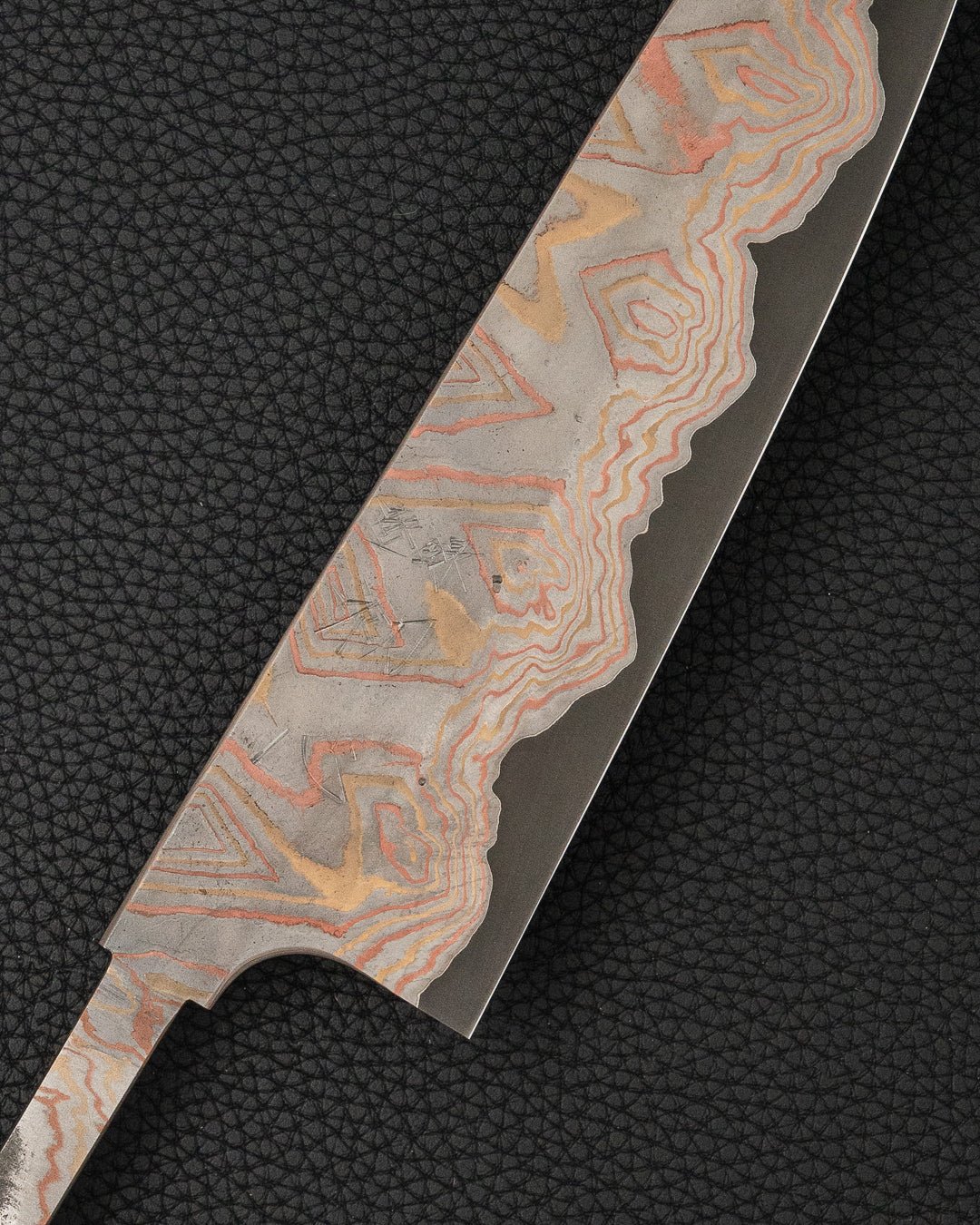 Knivblad 210 mm, HATSUKOKORO Irodori Blue2 Rainbow Damascus Kurozome Gyuto Hatsukokoro