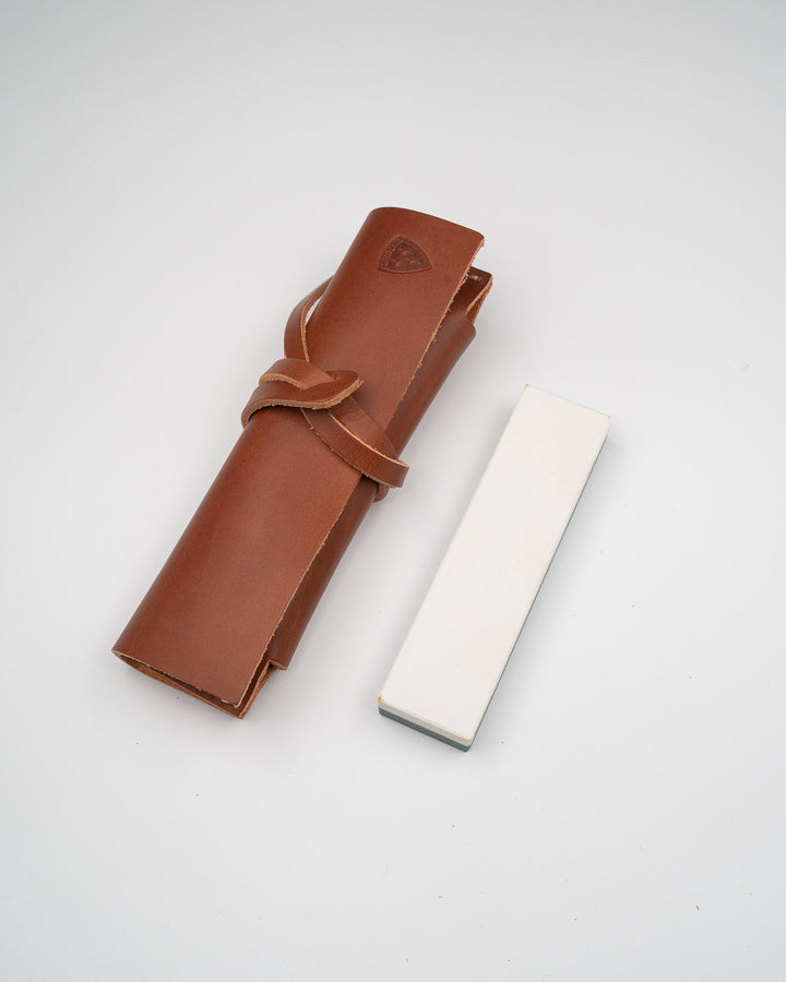 HELLE Slipestein liten med etui