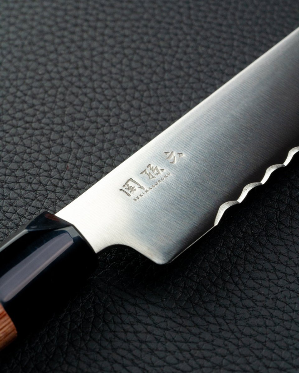 KAI SEKI Redwood Brødkniv 225 mm tomatosharp