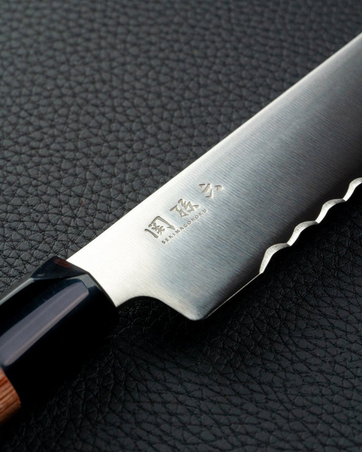 KAI SEKI Redwood Brødkniv 225 mm tomatosharp