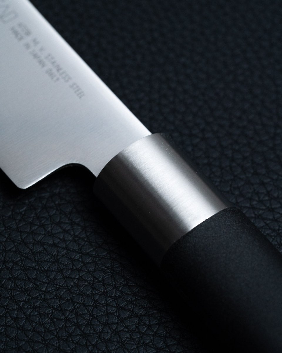 KAI WASABI BLACK Brødkniv 230 mm tomatosharp