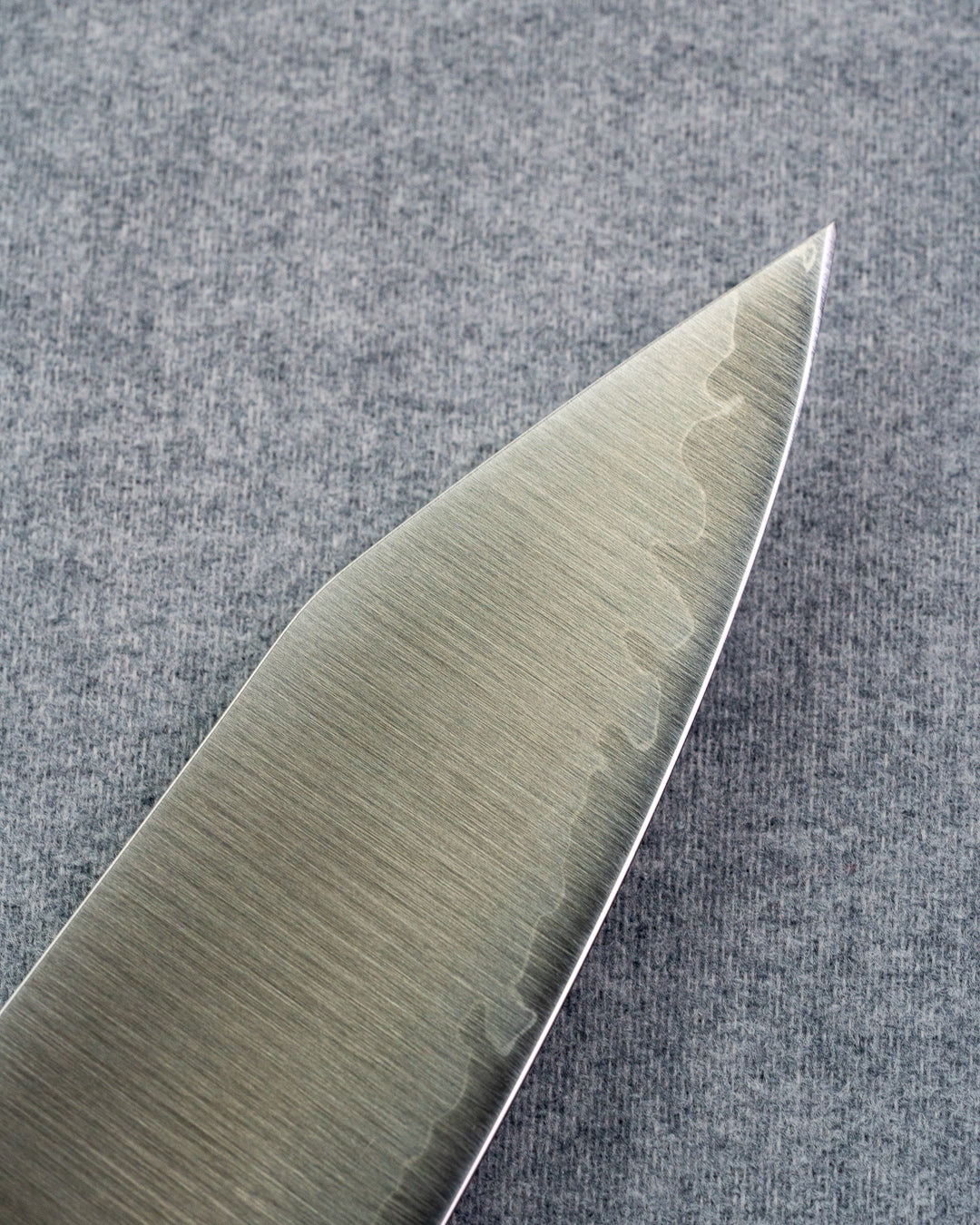 KIKUSUMI Aomori Hiba Kiritsuke Gyuto 210 mm