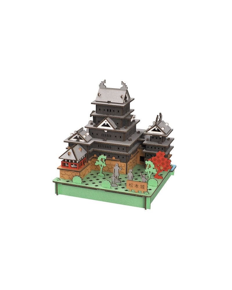 PUSUPUSU Matsumoto Castle tomatosharp