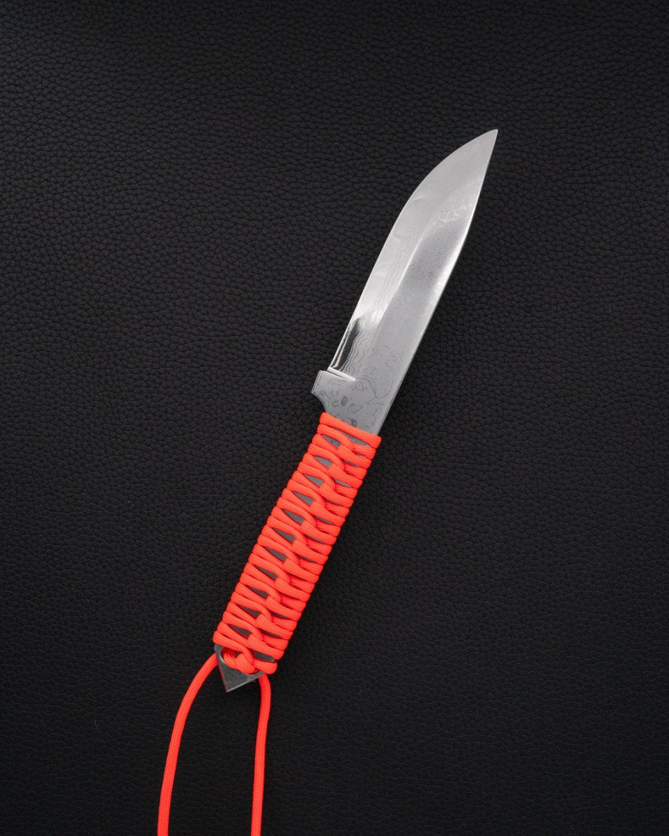 SEKI KANETSUNE Shu-Karasu Damascus Blue Steel Turkniv 120 mm tomatosharp