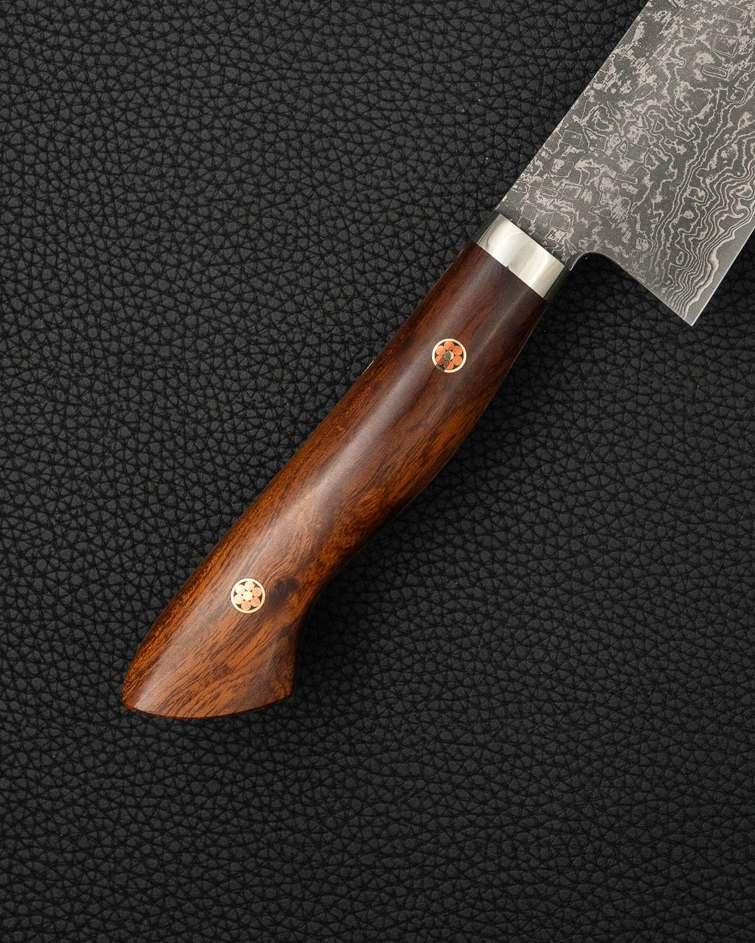 Kokkekniv 165 mm, SHIGEKI TANAKA SG2 Damascus Ironwood Santoku Shigeki Tanaka