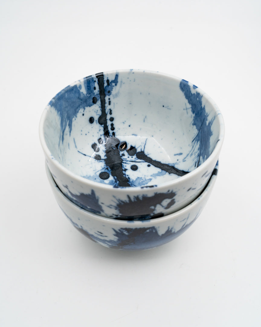 Skålsett 2×350 ml, MADE IN JAPAN Blue &amp; White Splash med spisepinner tomatosharp