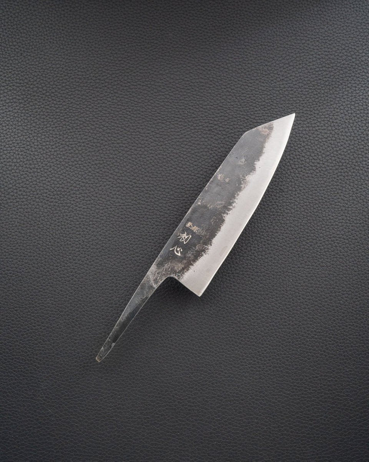 HATSUKOKORO Kurogane Bunka 165mm knivblad Hatsukokoro