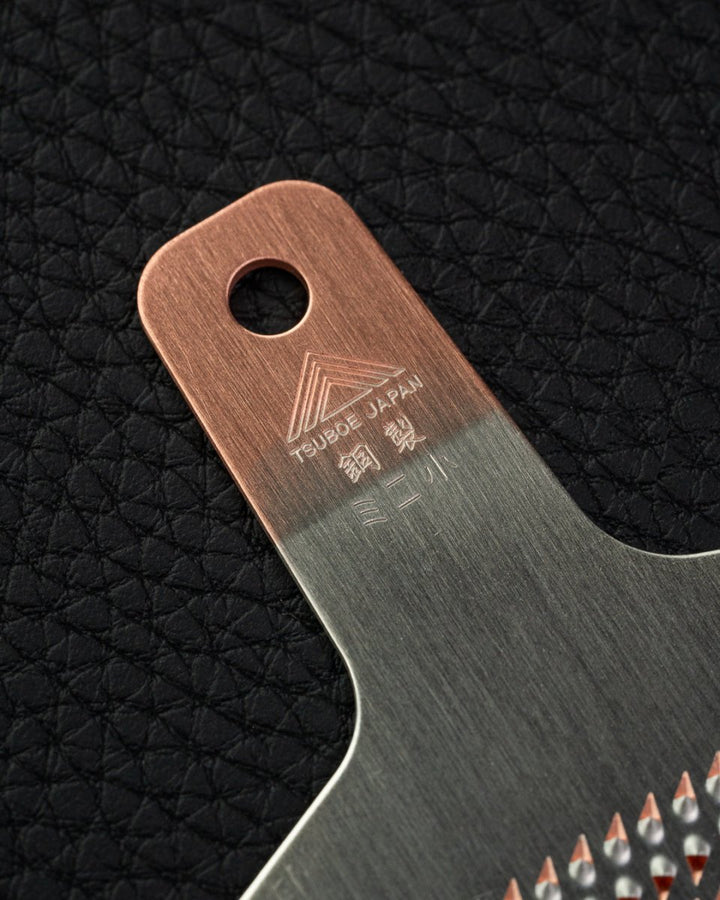 Japansk rivjern - oroshigane, liten Tomatosharp