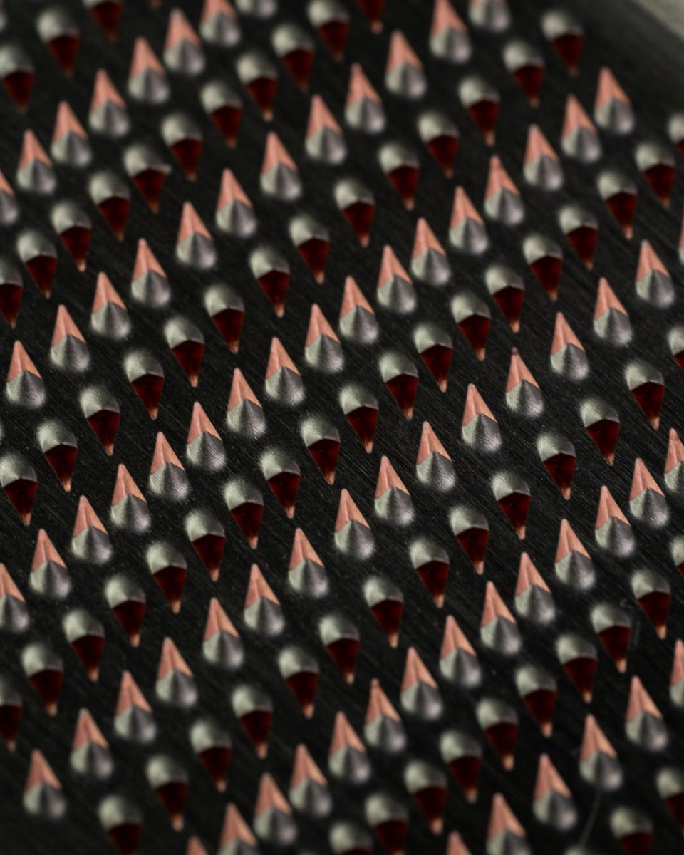 Japansk rivjern - oroshigane, liten Tomatosharp