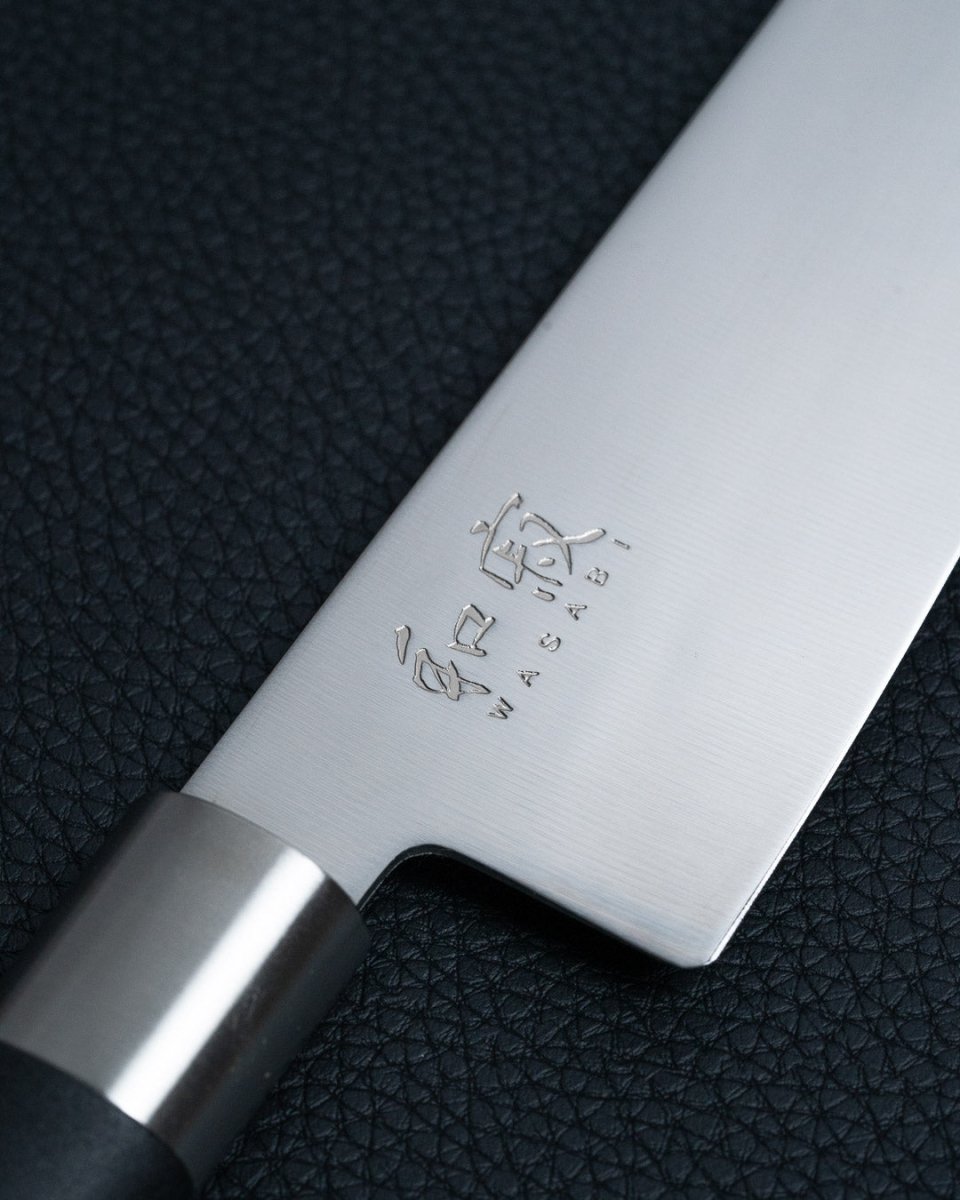 KAI WASABI BLACK Santoku 165 mm tomatosharp