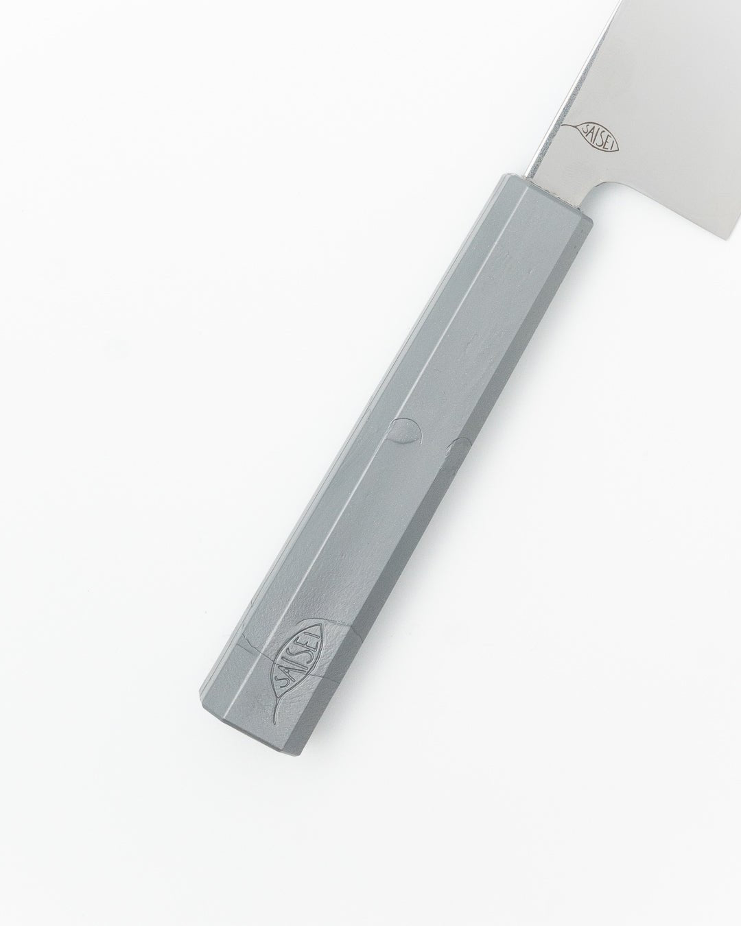 Kokkekniv 170 mm, SAISEI IRO Sølv Santoku tomatosharp