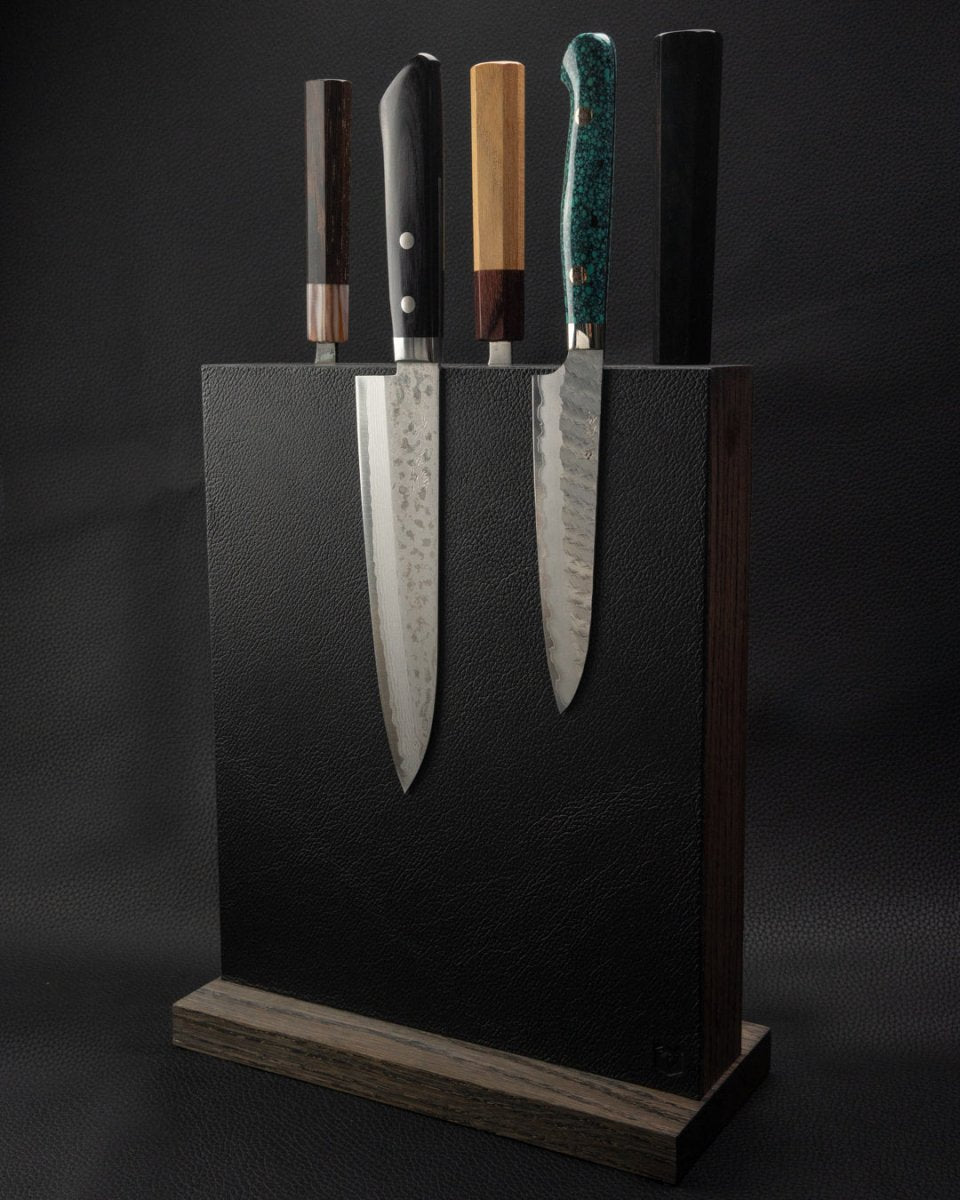 Magnetisk knivblokk eik, stor Piotr The Bear