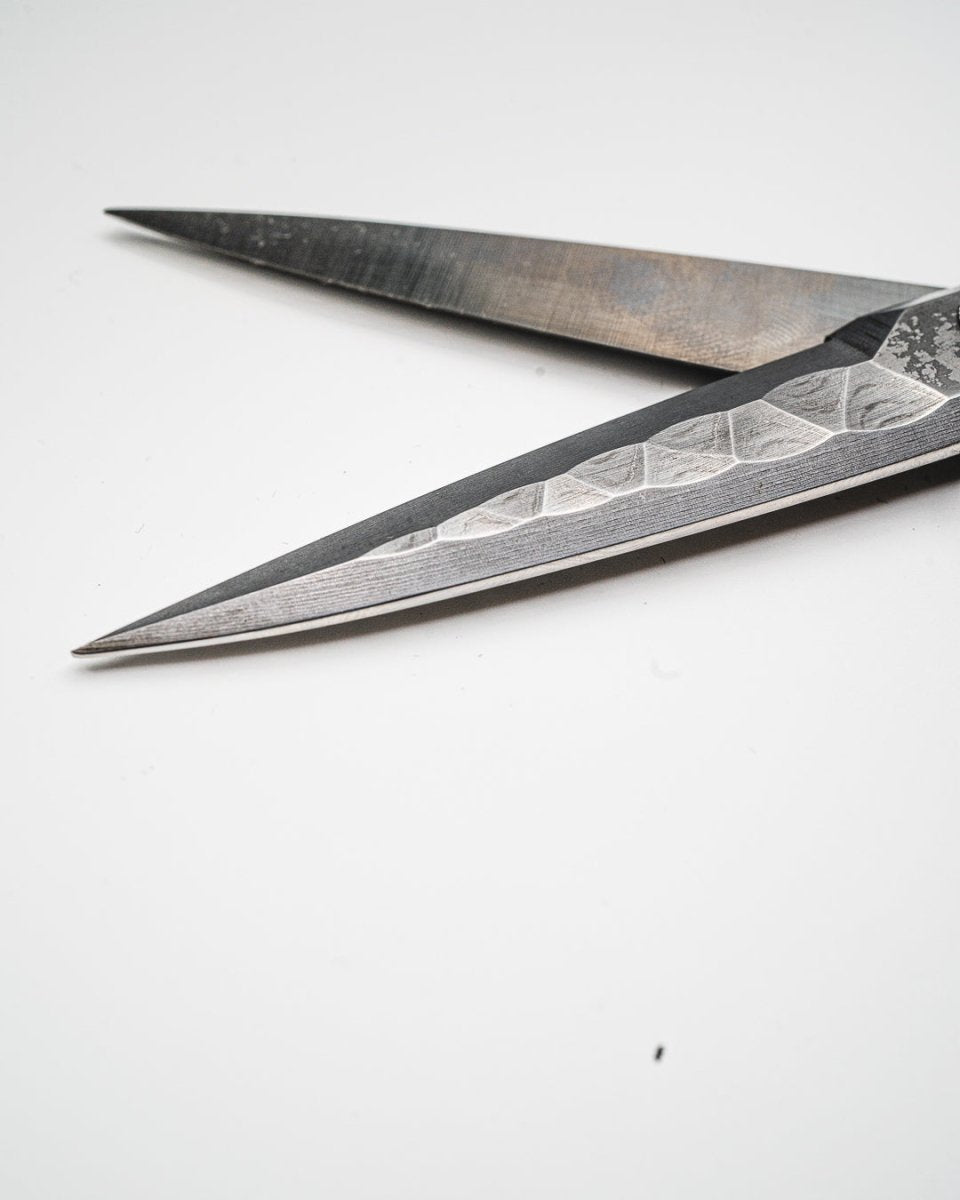 Mcusta Zanmai VG10 Damascus Kjøkkensaks 75mm tomatosharp