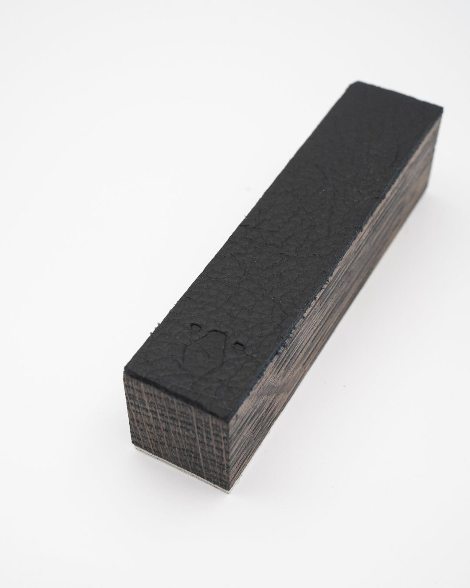 Micro Knife Holder - magnetlist Piotr The Bear