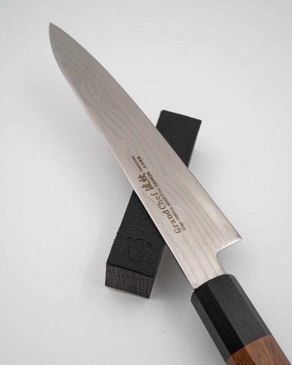 Micro Knife Holder - magnetlist Piotr The Bear