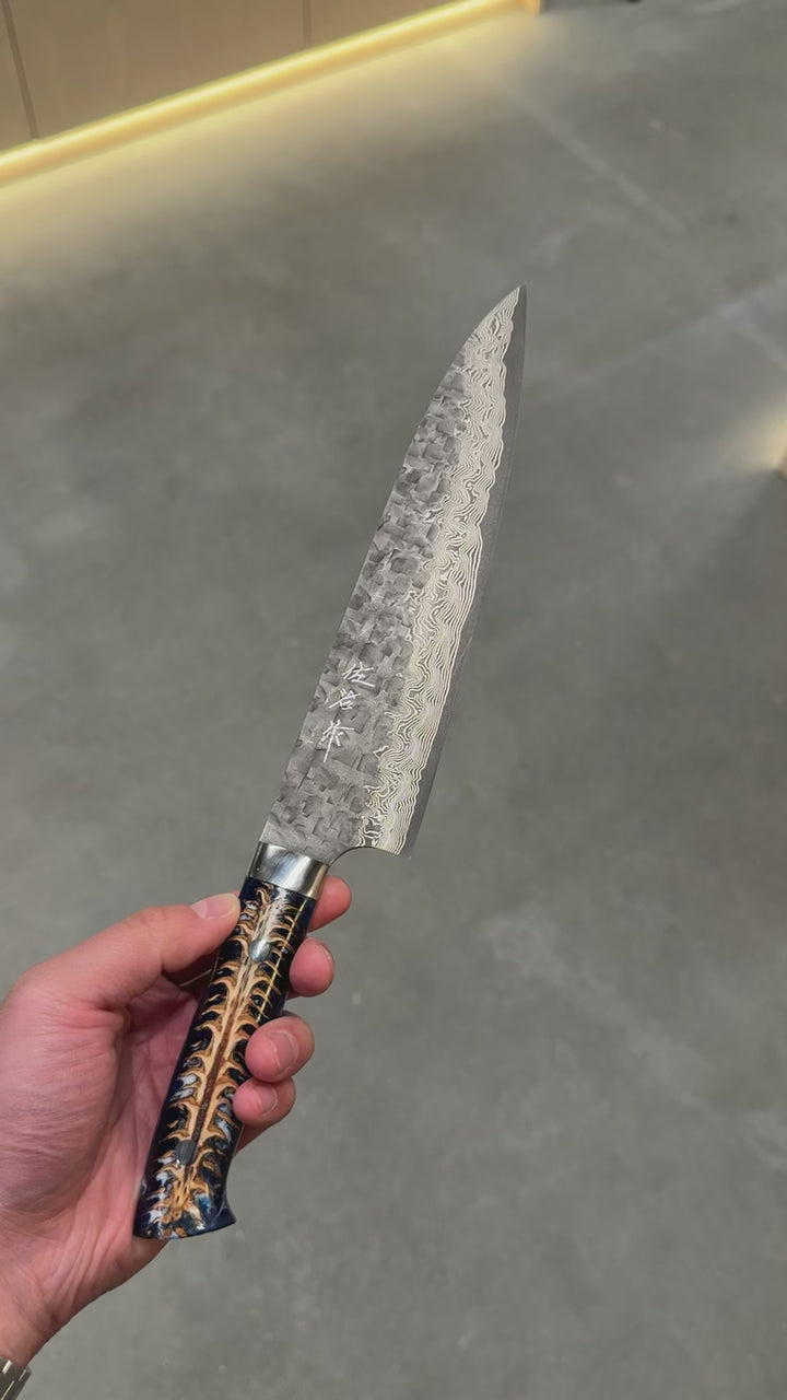 Kokkekniv 210 mm, TAKESHI SAJI V10 Cross Blue Pine Gyuto