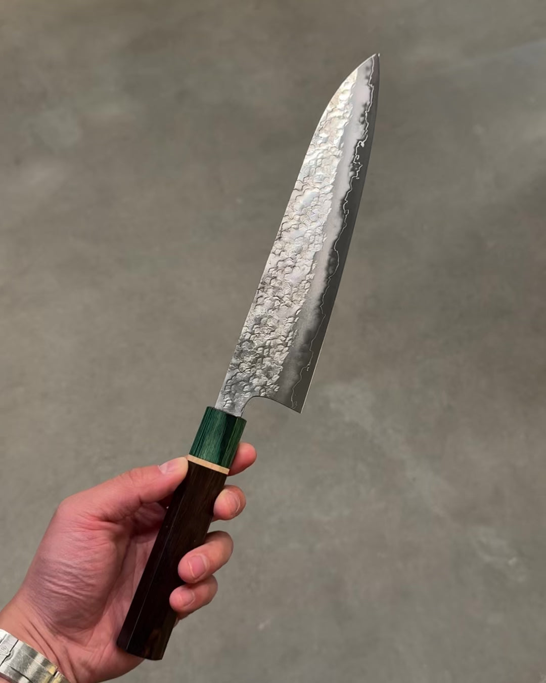 Kokkekniv 210 mm, MAKOTO KUROSAKI Samidorizuki SGSTRIX Gyuto