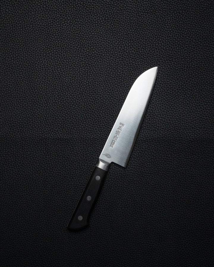 SAISEI San-Mai Santoku 165 mm tomatosharp