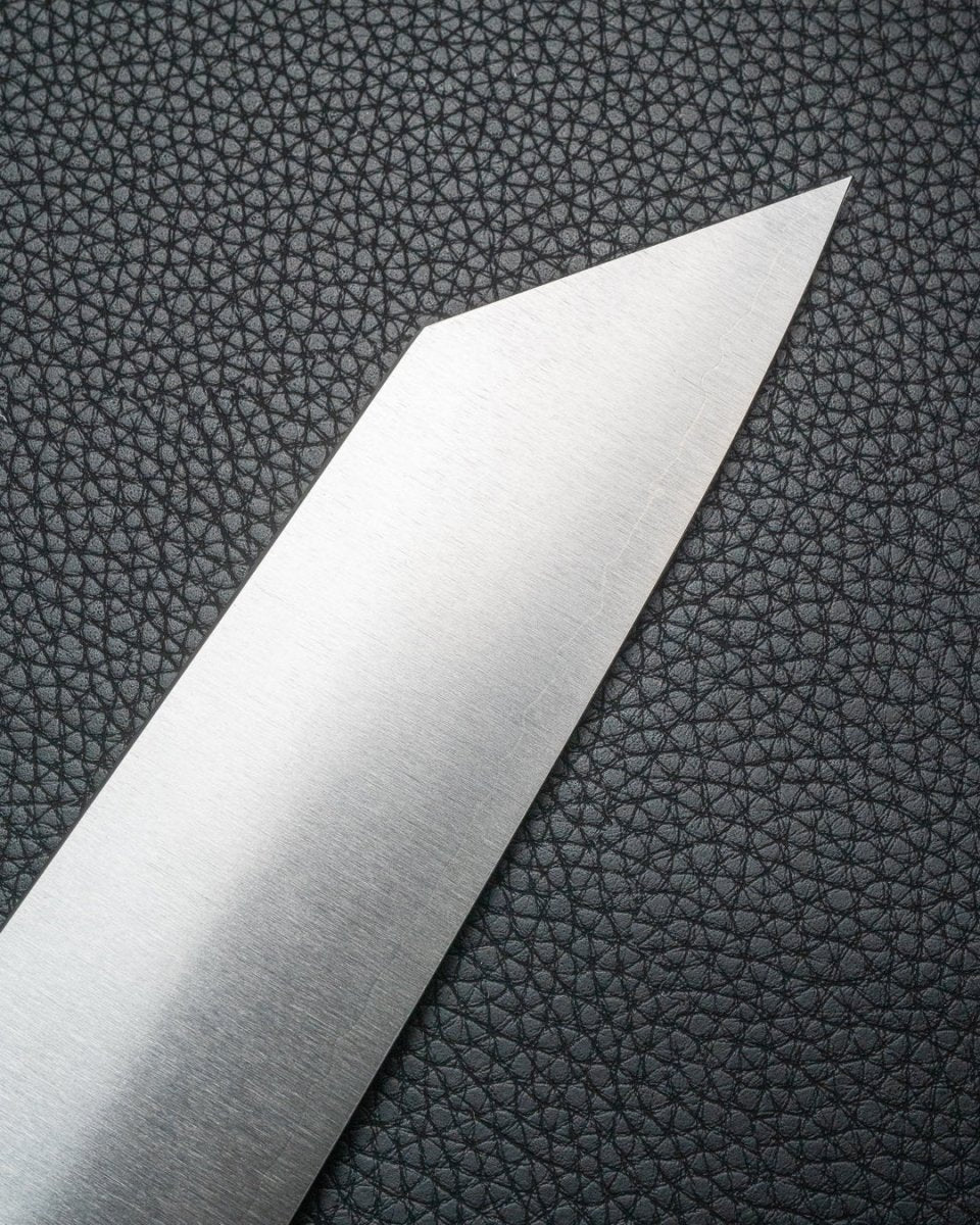 SHIBATA Koutetsu Gyuto 240 mm tomatosharp