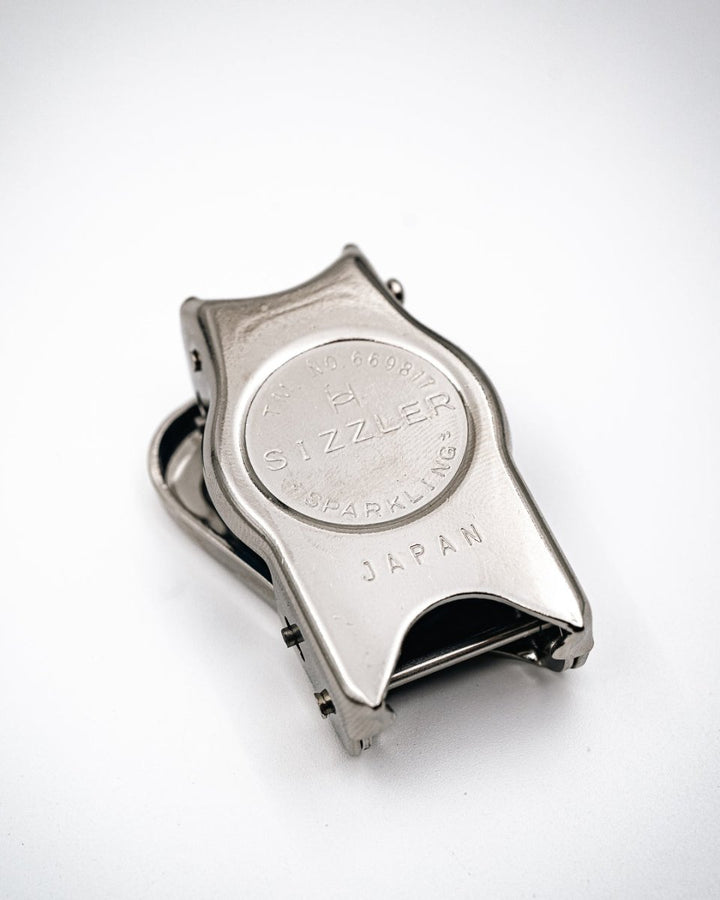 Sizzler Japansk flaskeåpner og stopper Tomatosharp
