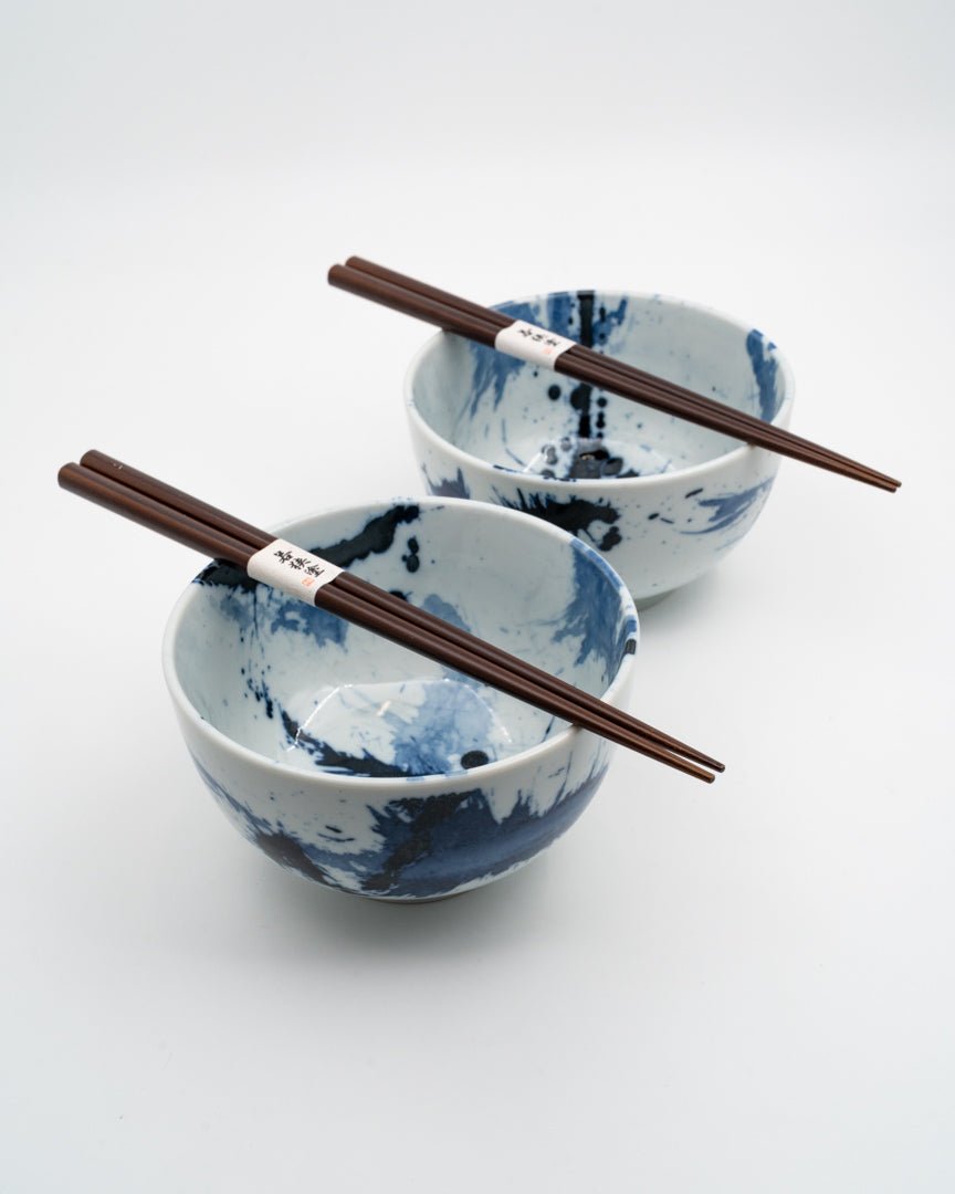 Skålsett 2×350 ml, MADE IN JAPAN Blue &amp; White Splash med spisepinner MIJ