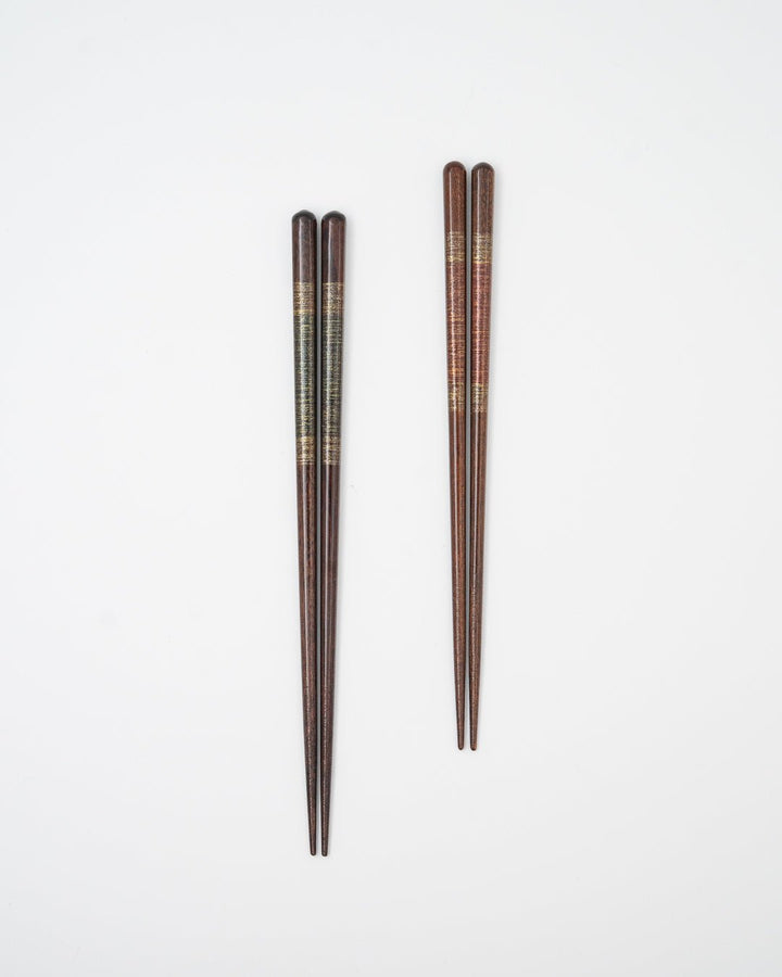 Spisepinner 2 par, Japansk gaveeske av tre Ishida
